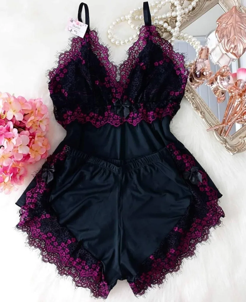 Luxo preto e roxo