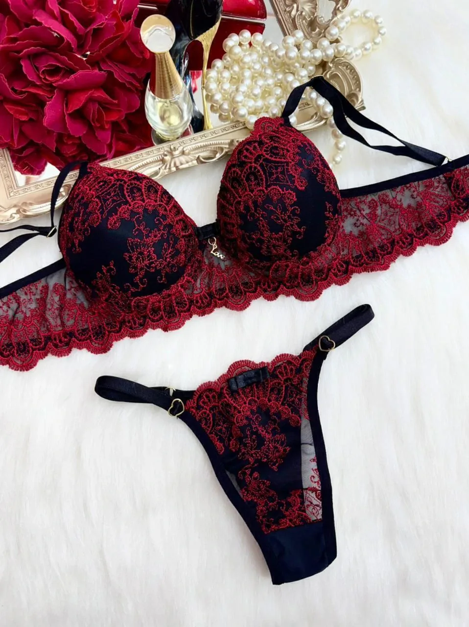 Seduction preto e vermelho